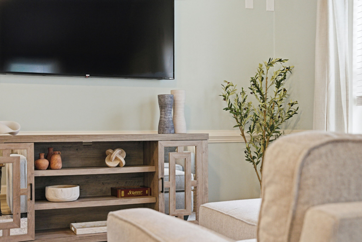 Comfortable 1BR Cottage Near Downtown & Hospital - Ideal for Working Professionals - Photo 8