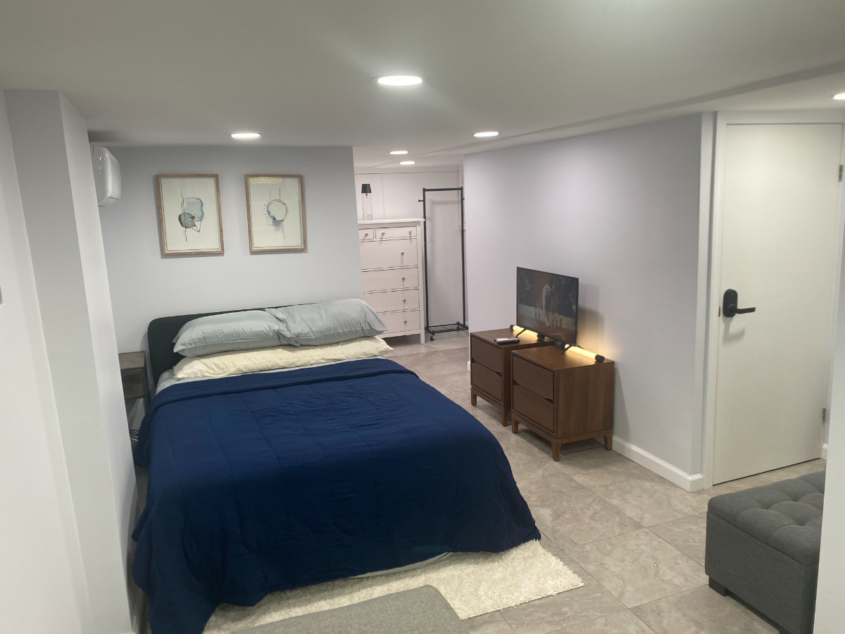Comfortable Furnished Studio Near JFK With Easy Access To Hospitals And Transit - Photo 3