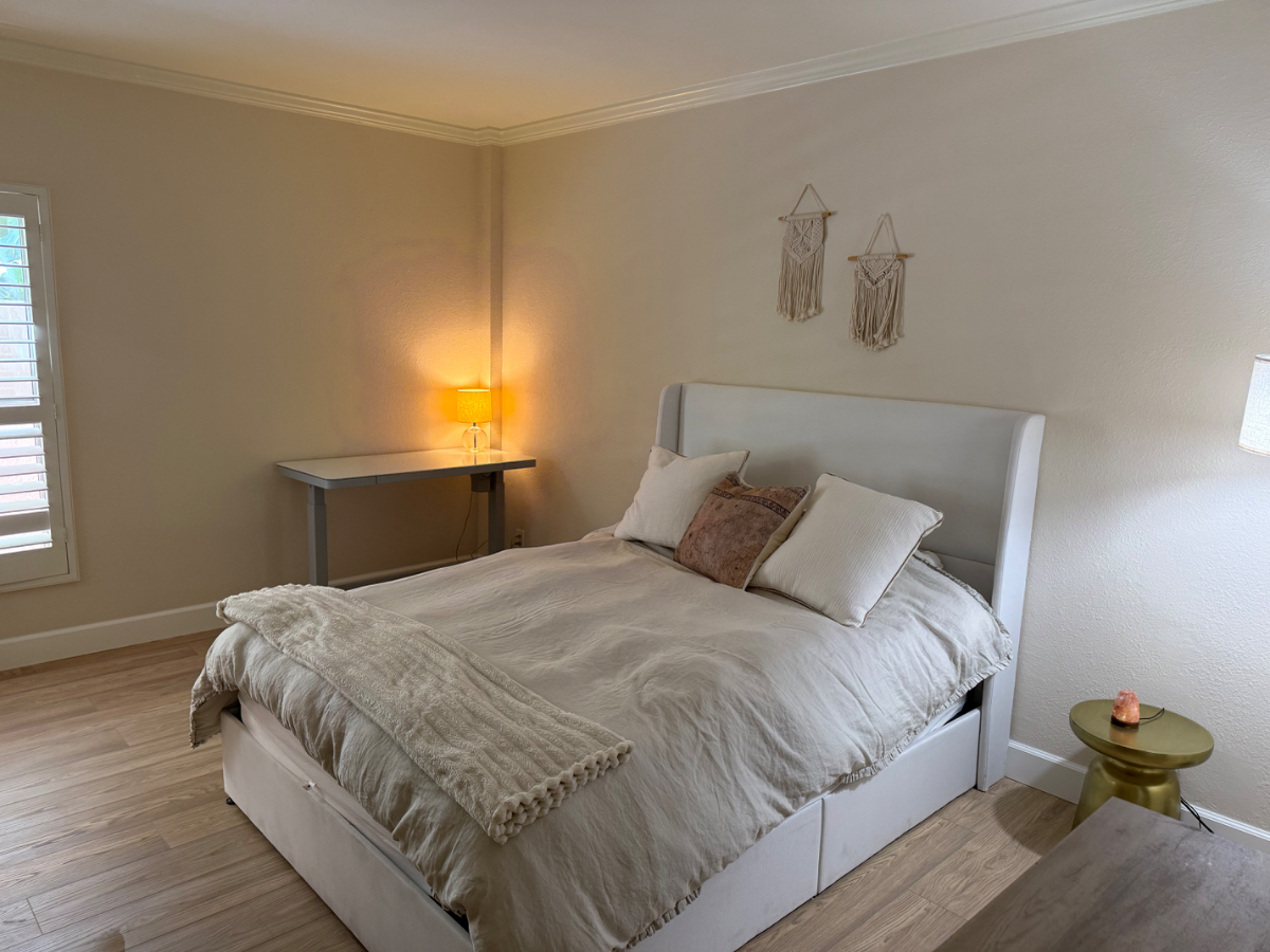 Furnished and Spacious One Bedroom Unit in Upscale Building - Photo 5