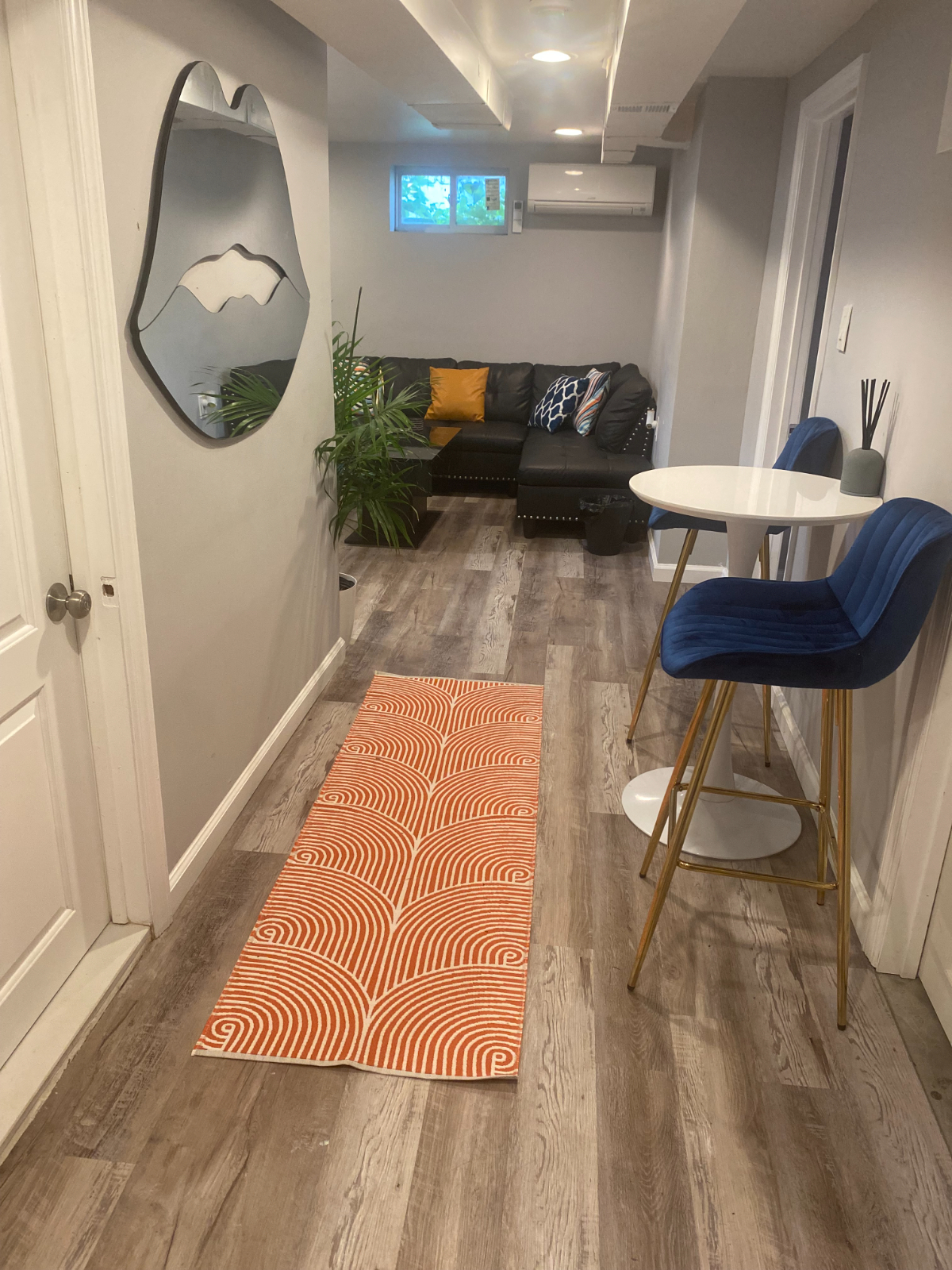 Travel Nurse Oasis / Near Hospitals / LIRR Access / 15 min to JFK / Free Parking - Photo 3