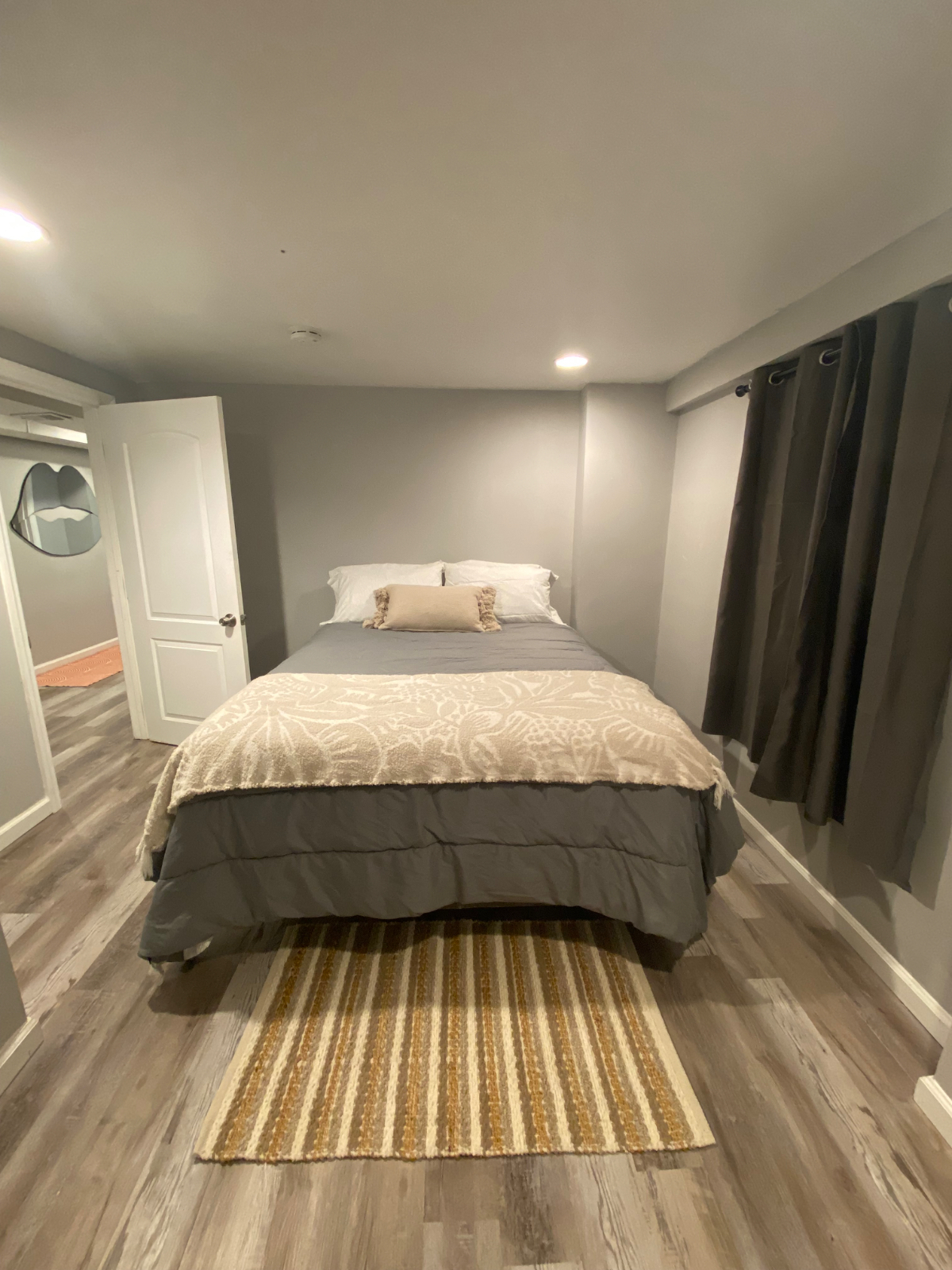 Travel Nurse Oasis / Near Hospitals / LIRR Access / 15 min to JFK / Free Parking - Photo 8