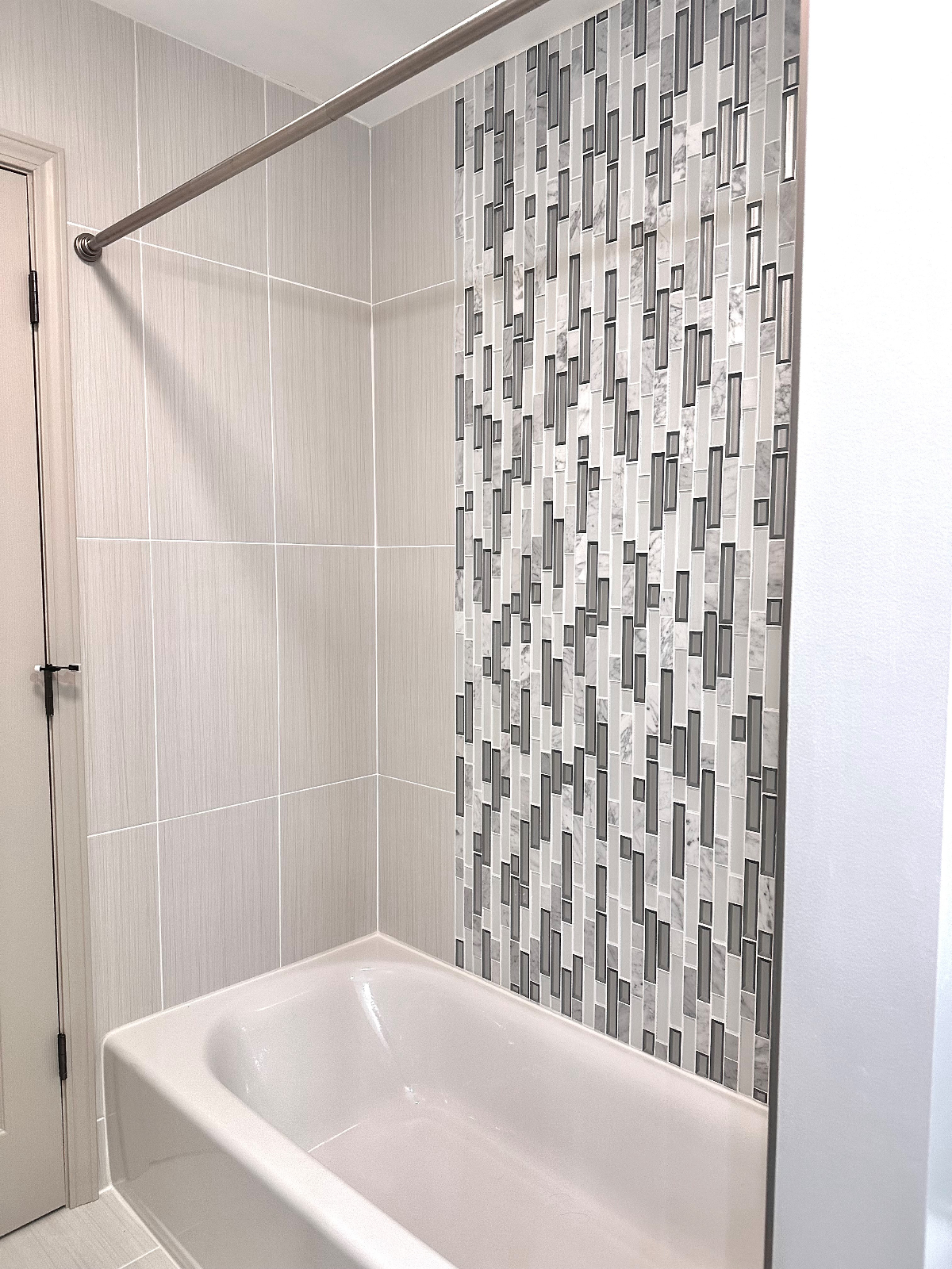 South Hills House- Convenient to Everything - Photo 6