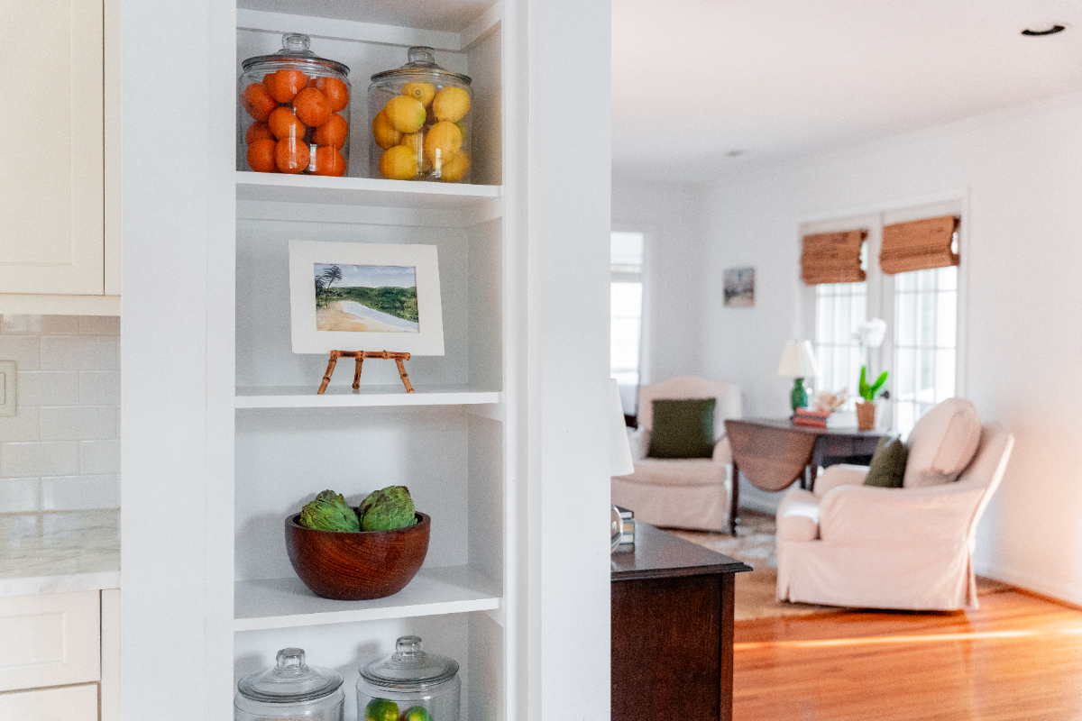 Coastal Cottage in Riverland Terrace - Photo 4