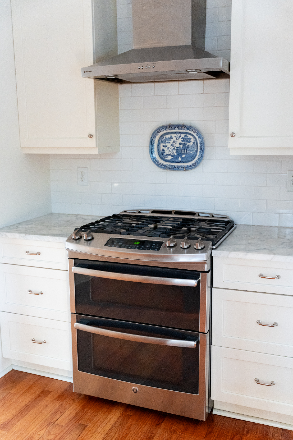 Coastal Cottage in Riverland Terrace - Photo 10
