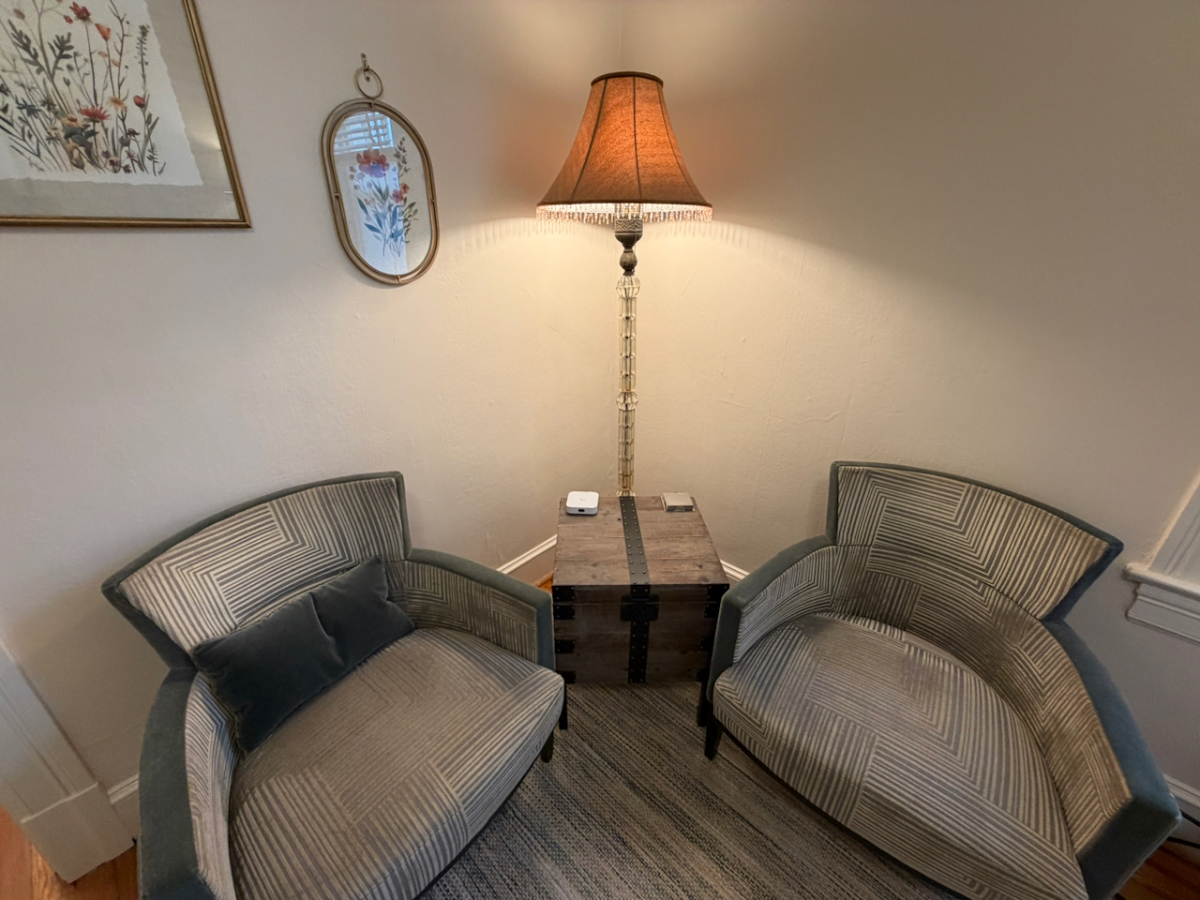 Cozy Vibes. . . close to Hospitals, Capitol, and Downtown - Photo 11