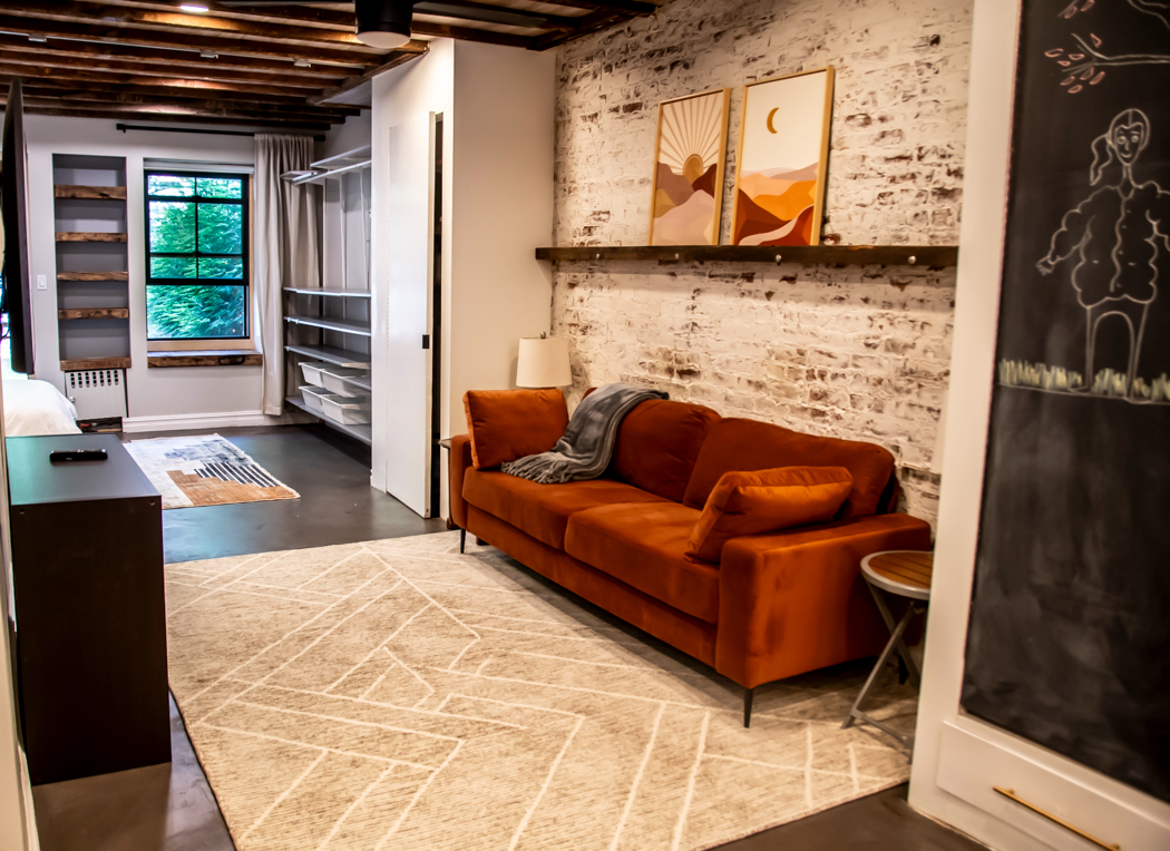 Two-Bedroom Brownstone Townhouse with Private Backyard, Central Harlem - Photo 12