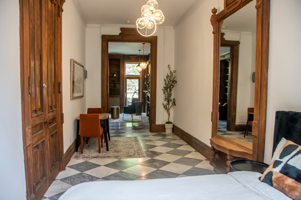 Two-Bedroom Brownstone Townhouse with Private Backyard, Central Harlem - Photo 9