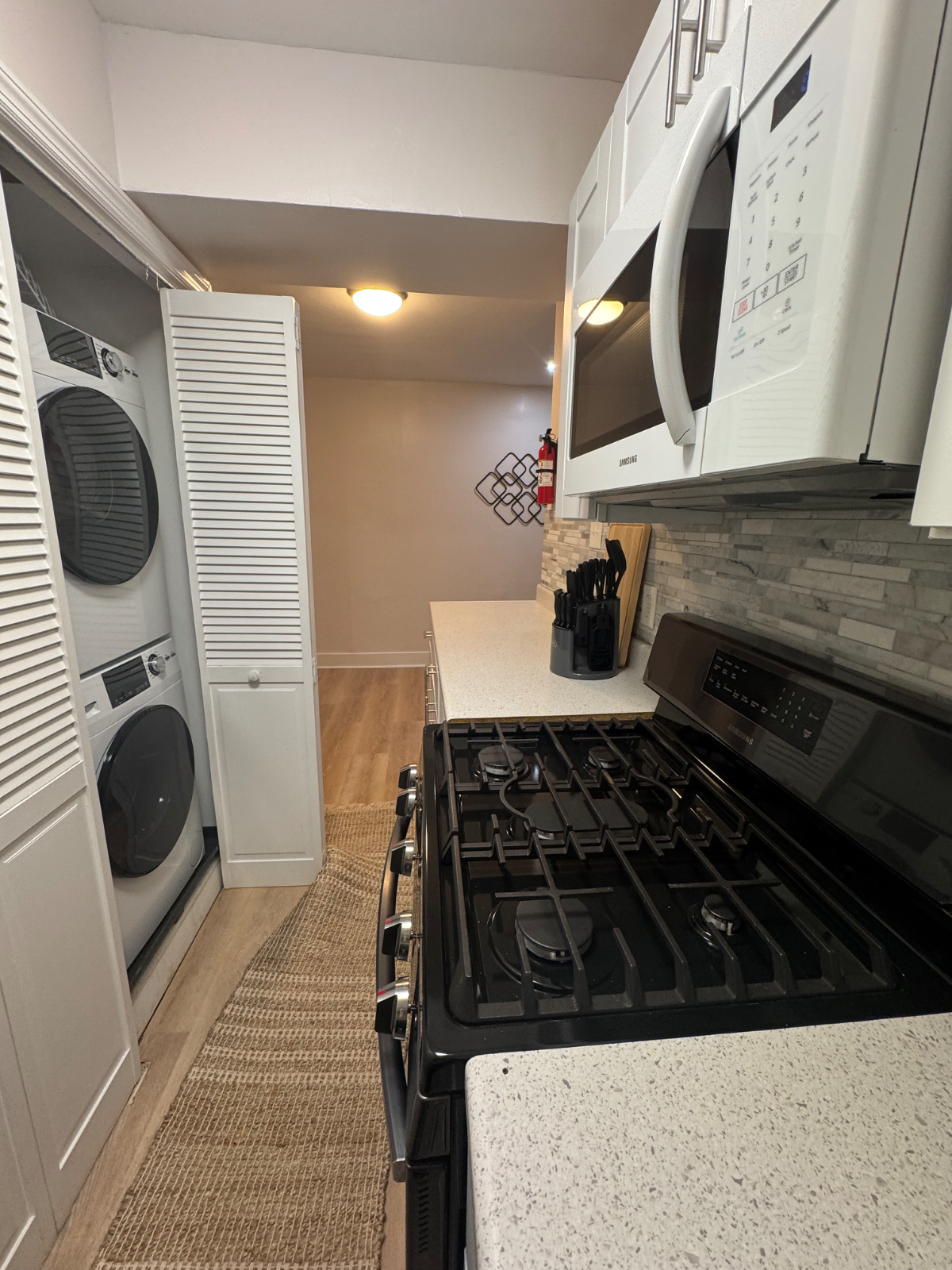 Furnished 1BR Apartment | Near Union Market & H Street Corridor | Utilities Included | Free WiFi - Photo 6