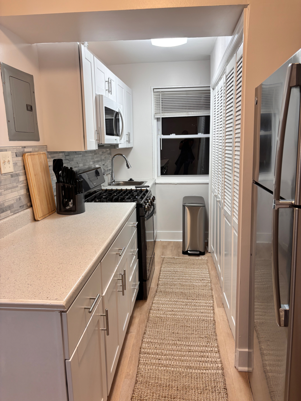 Furnished 1BR Apartment | Near Union Market & H Street Corridor | Utilities Included | Free WiFi - Photo 10