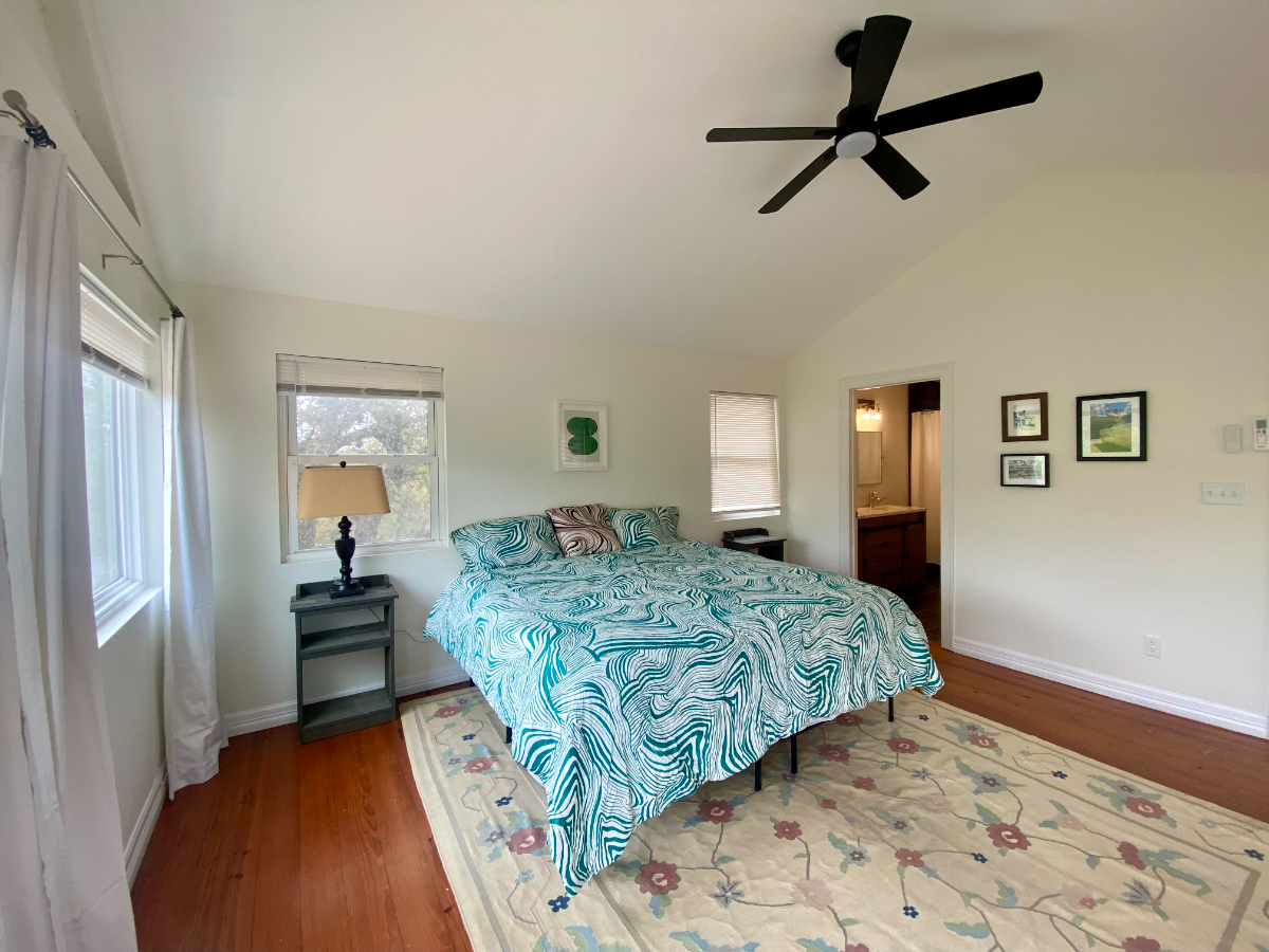 Charming, Peaceful, Pet Friendly Duplex in Southwest Austin Close to Dripping Springs Apt B - Photo 9