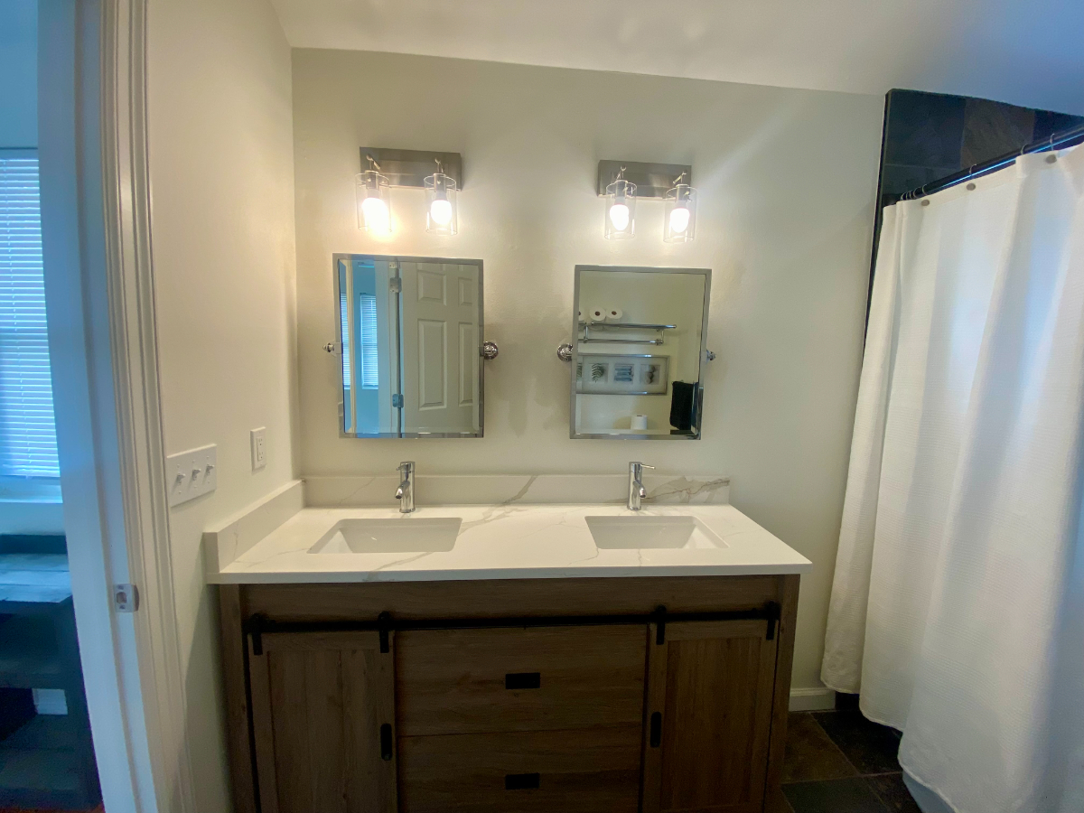 Charming, Peaceful, Pet Friendly Duplex in Southwest Austin Close to Dripping Springs Apt B - Photo 10