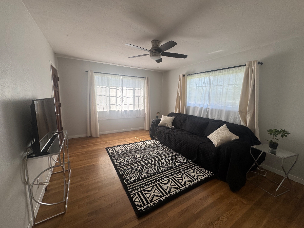 Peaceful private home - Photo 1