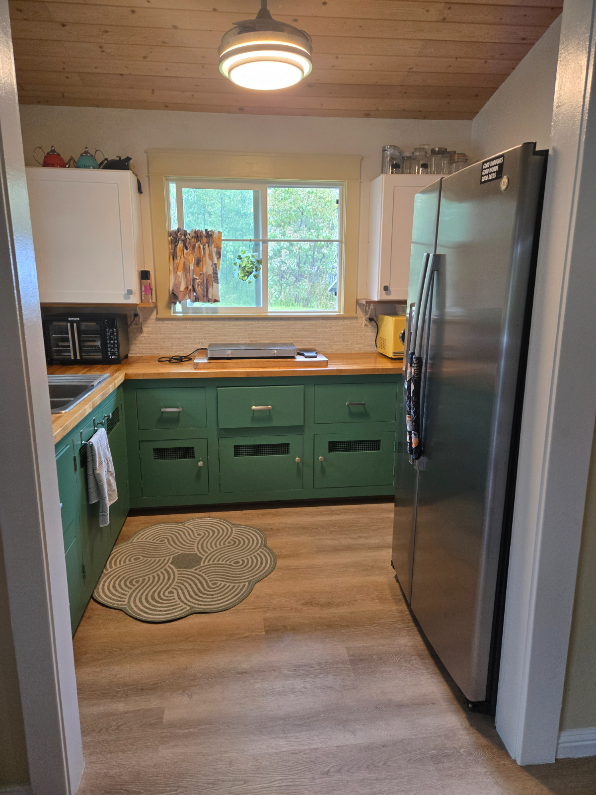 2 bedroom in Hawaiian Beaches - Photo 3