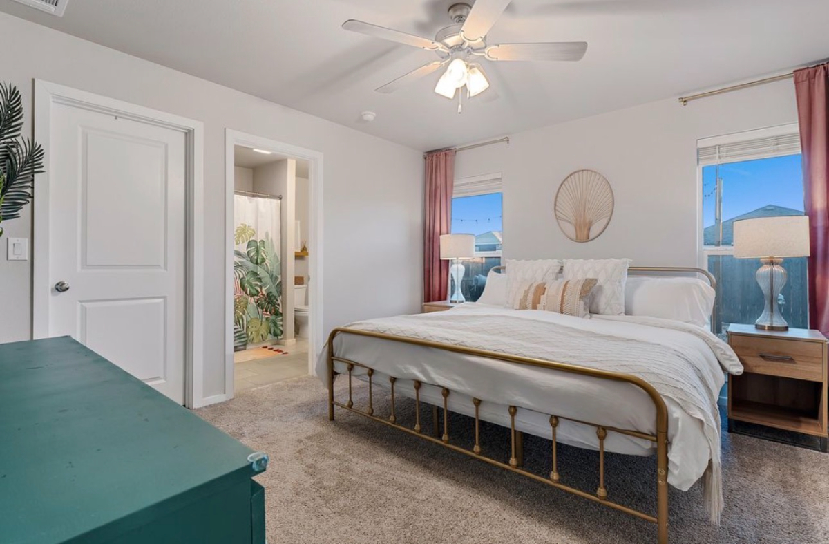 Spacious 3 Bedroom Rental With Garage And Outdoor Area Near Texas Tech University And Medical Center - Photo 10