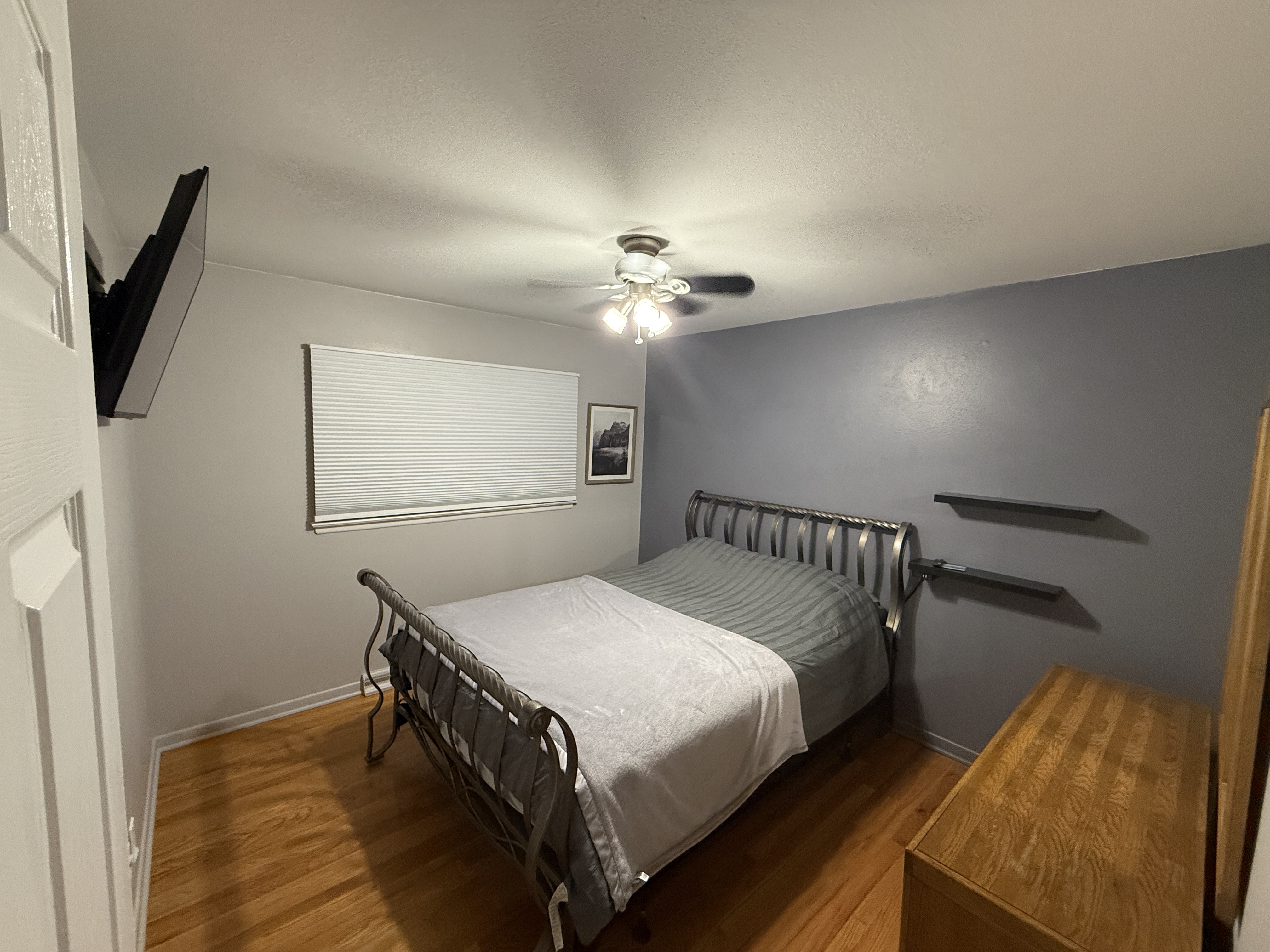 Private Upper-Level 2BR with Smart Features, Shared Kitchen, Large Yard, and Cozy Work Nook - Photo 10