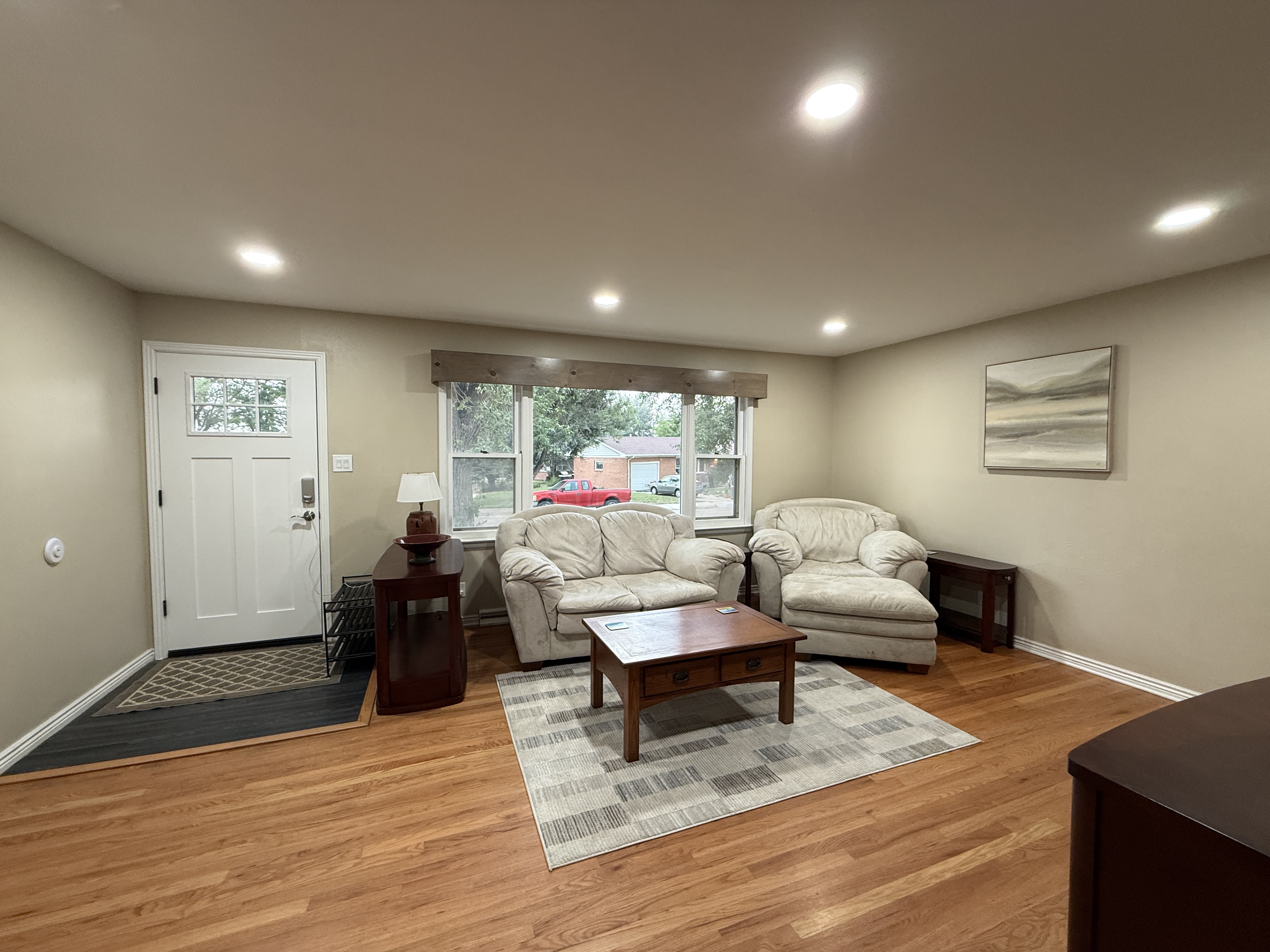 Private Upper-Level 2BR with Smart Features, Shared Kitchen, Large Yard, and Cozy Work Nook - Photo 2