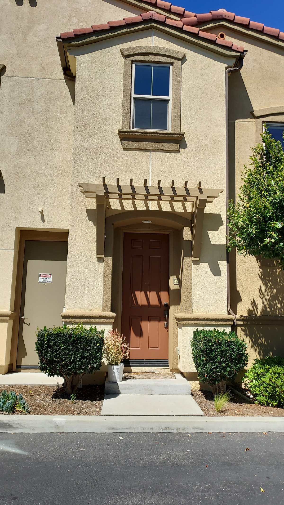 Stylish 2BR Home with Workspace, Balcony, and Resort-Style Amenities - Photo 2