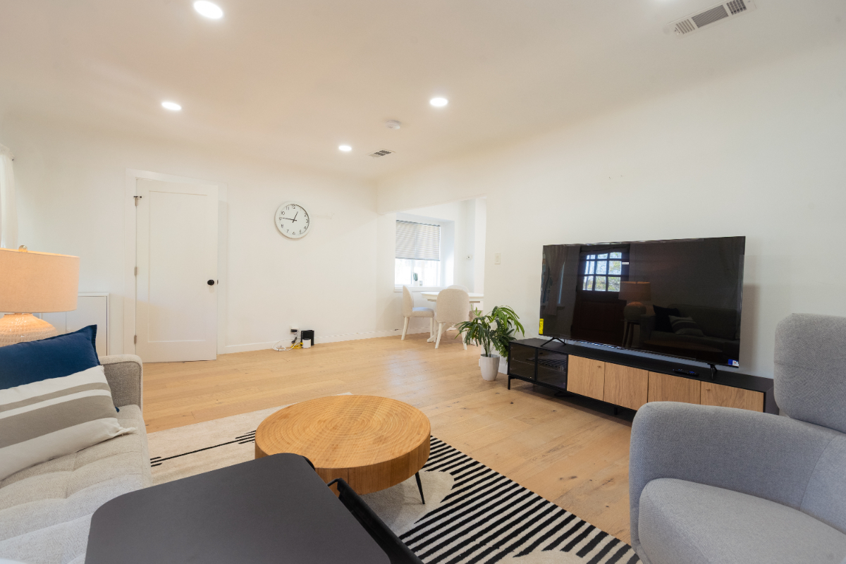 Bright Duplex Cozy & Fully Equipped - Photo 4
