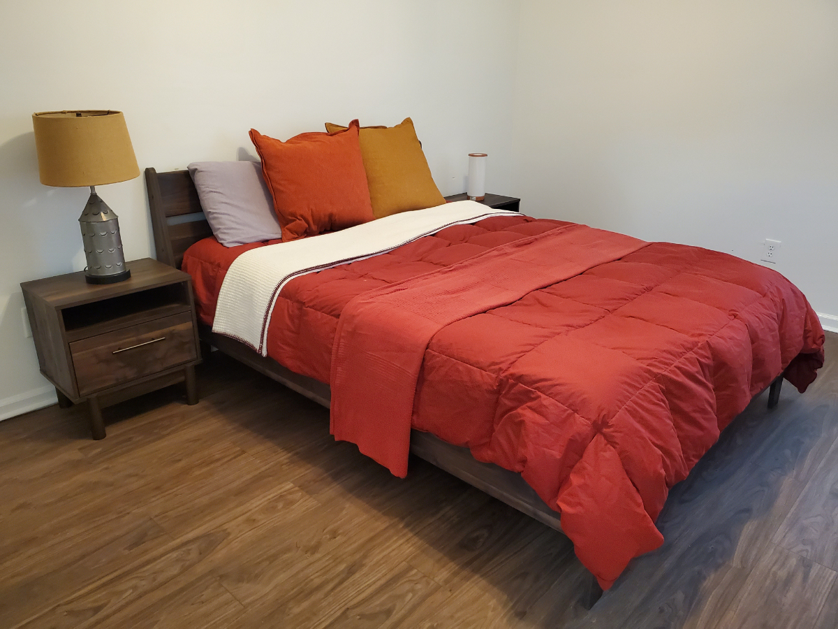 Spacious and Updated Condo Midtown - Photo 4