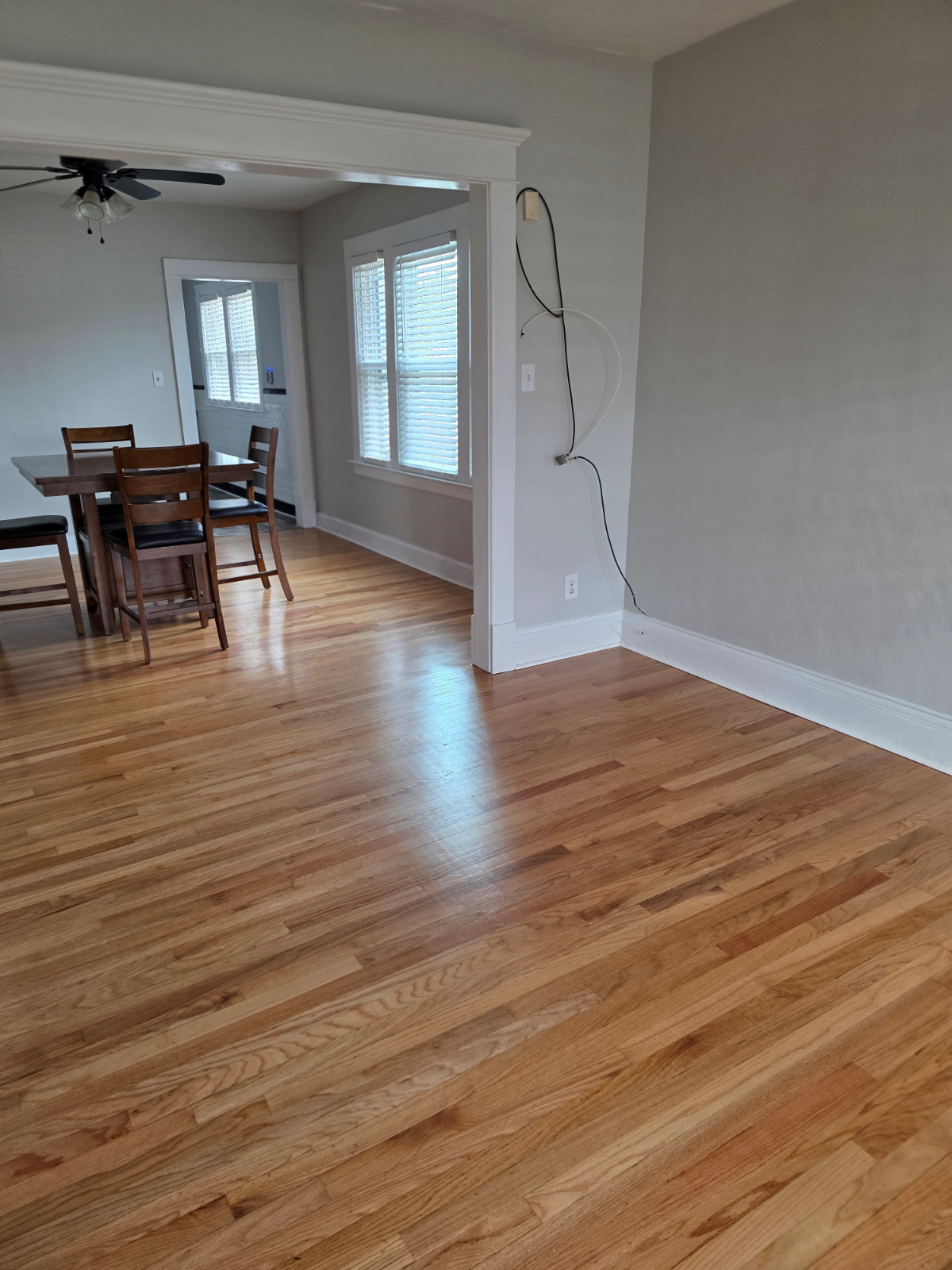 3 bedroom / 1 bath apartment - Photo 6