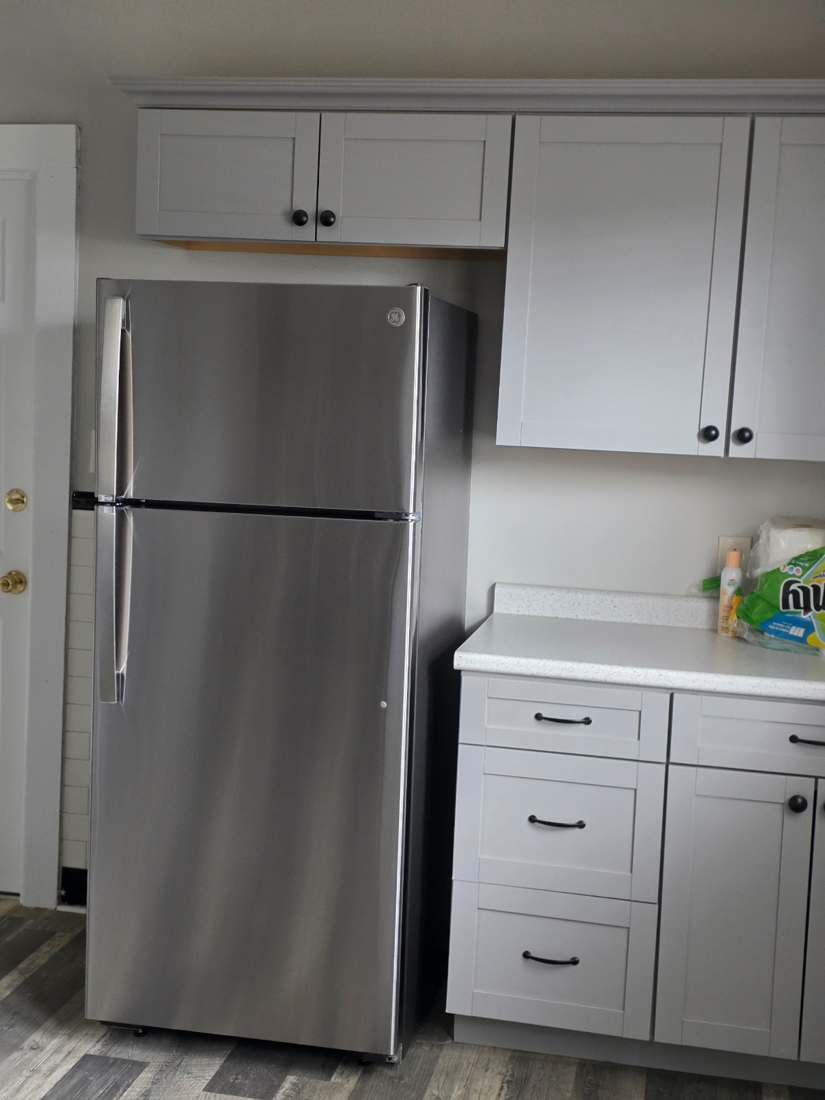 3 bedroom / 1 bath apartment - Photo 9