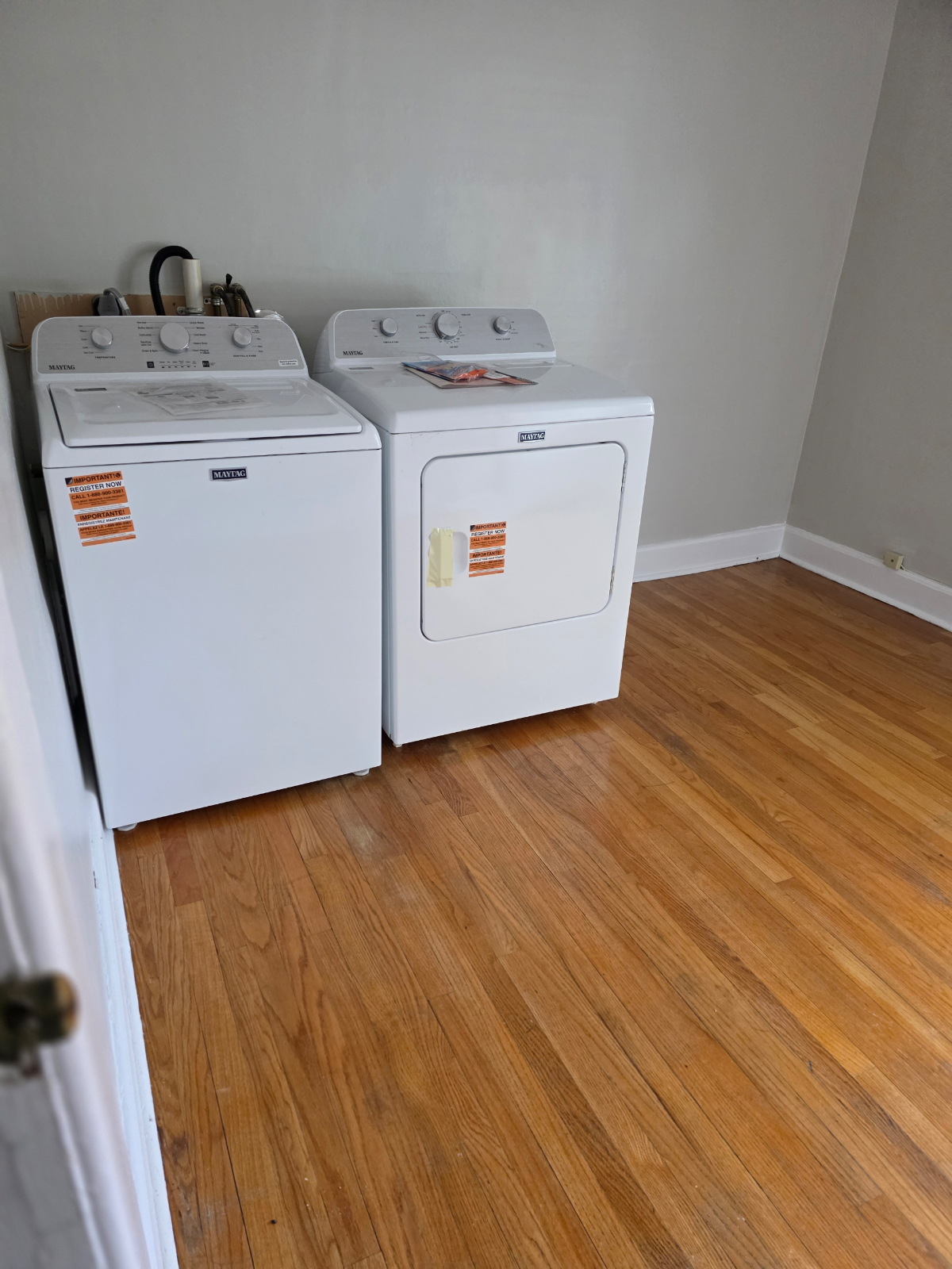 3 bedroom / 1 bath apartment - Photo 12
