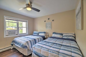 Fully Furnished Home Base With Workspace And Easy Access To Lakes And Trails - Photo 10
