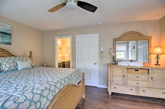 Fully Furnished Home Base With Workspace And Easy Access To Lakes And Trails - Photo 9
