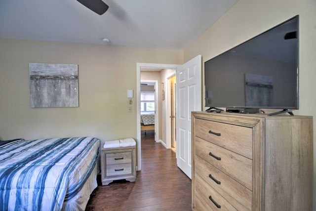 Fully Furnished Home Base With Workspace And Easy Access To Lakes And Trails - Photo 12