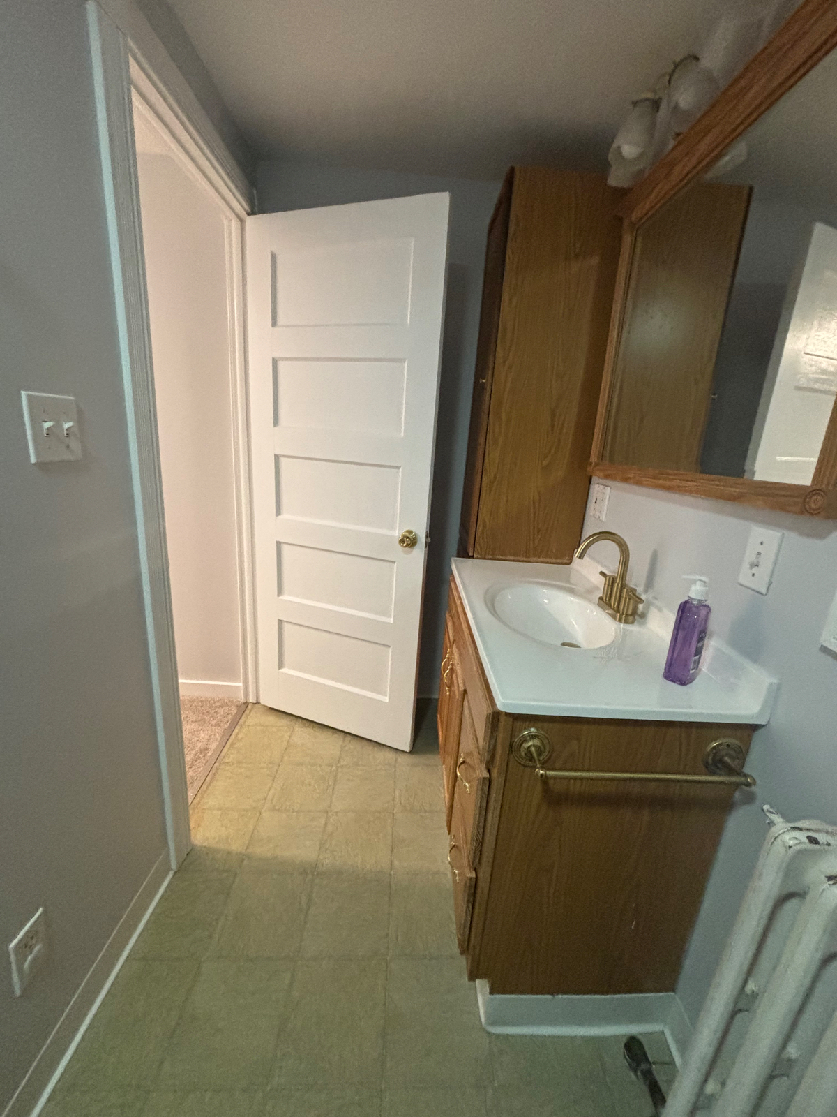 Walkable to CVPH/Downtown Large House Plenty of room Centrally Located - Photo 10