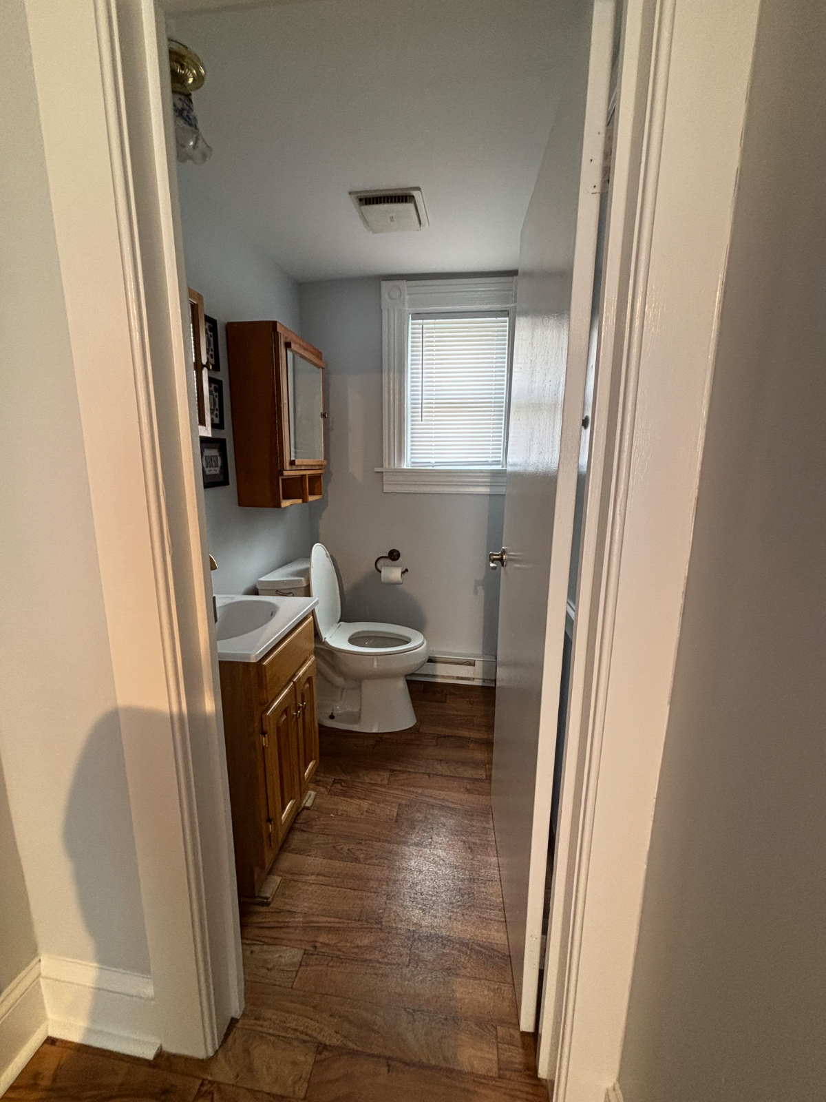 Walkable to CVPH/Downtown Large House Plenty of room Centrally Located - Photo 12