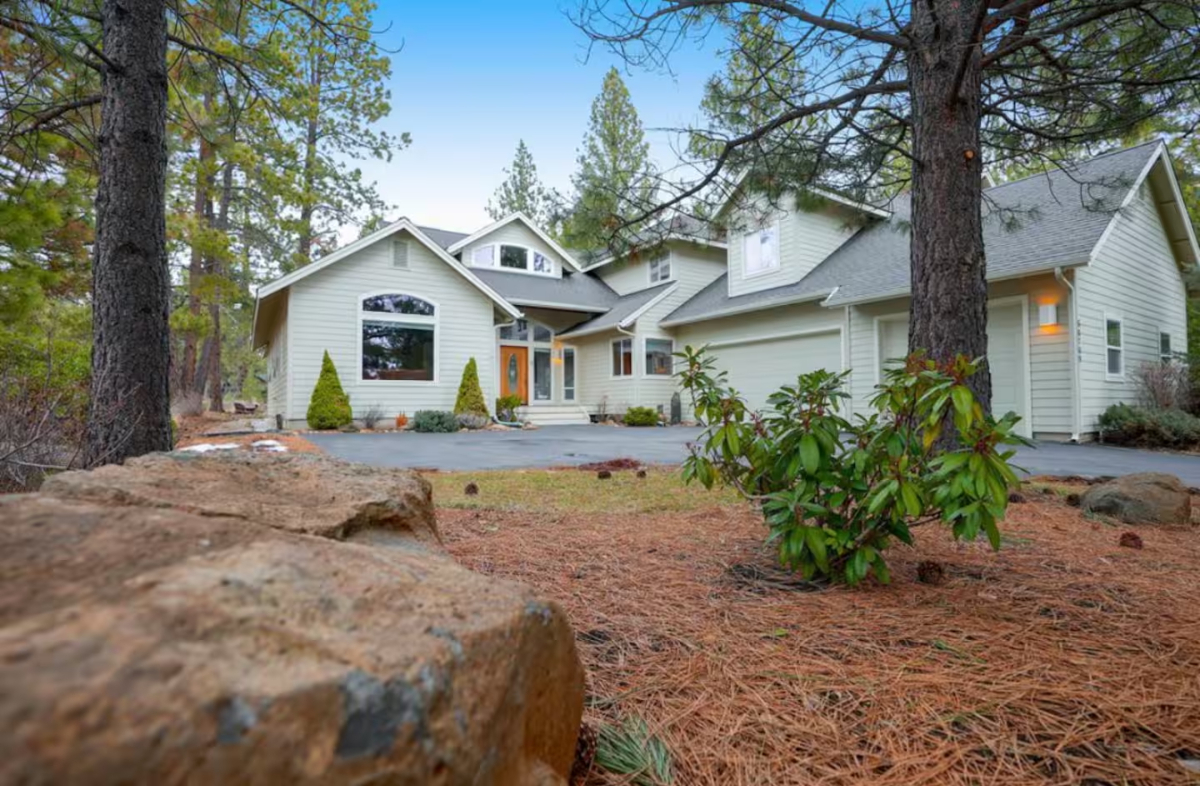 Modern Mountain Luxury in Widgi Creek - Photo 5