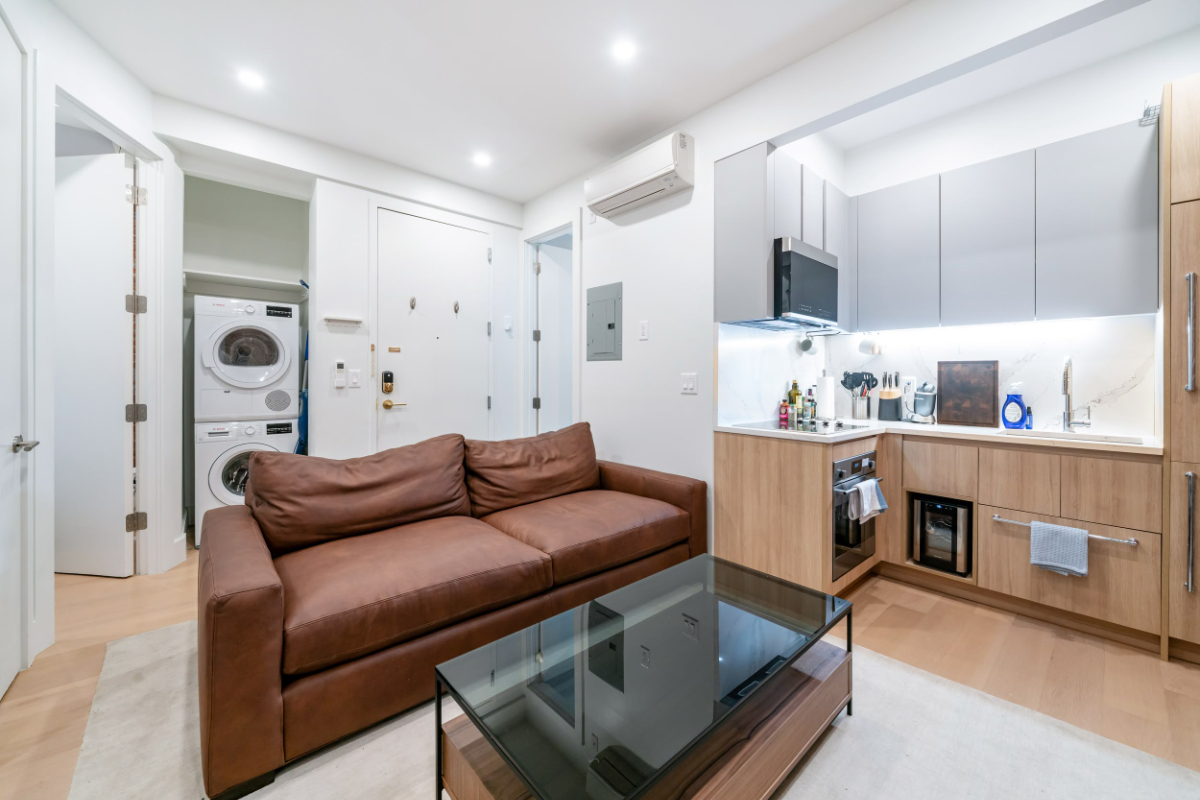 Furnished 2BR in Prime Greenwich Village w/ Private Patio & W/D - Photo 8