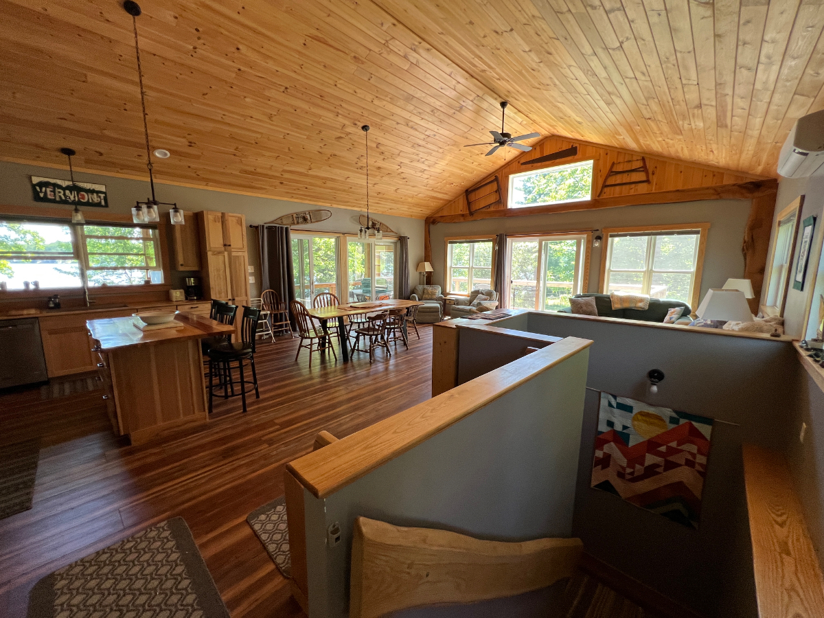 Lake house on Fairfield Pond - Photo 5