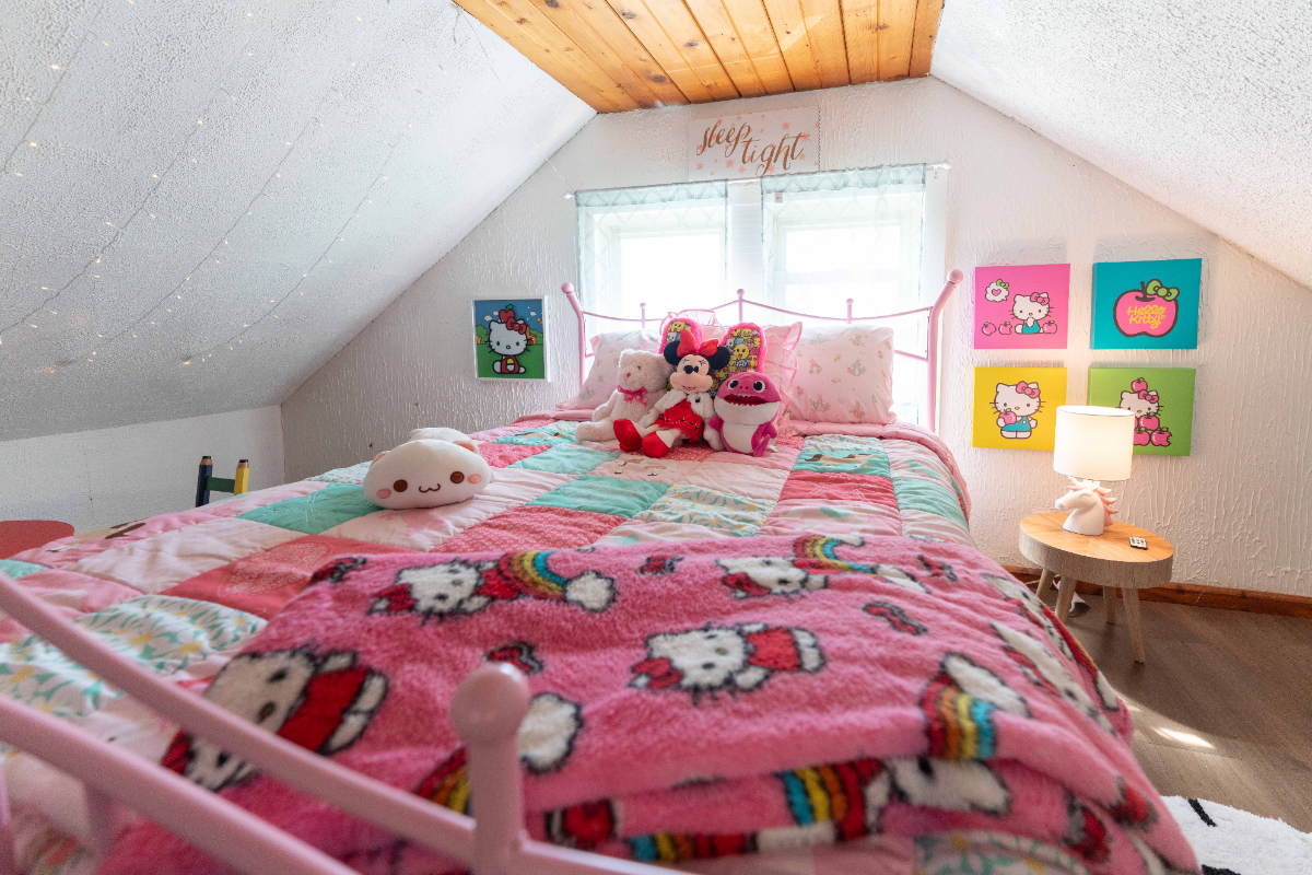 Brand New Charming 1B1B home away from home - Photo 8