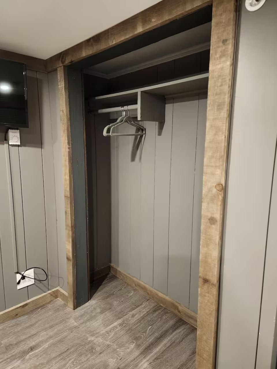 Studio Apartment - Photo 10