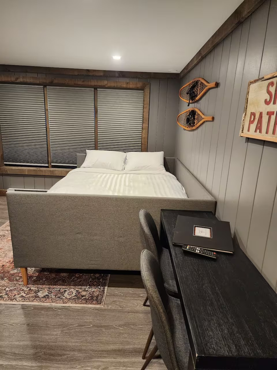 Studio Apartment - Photo 8