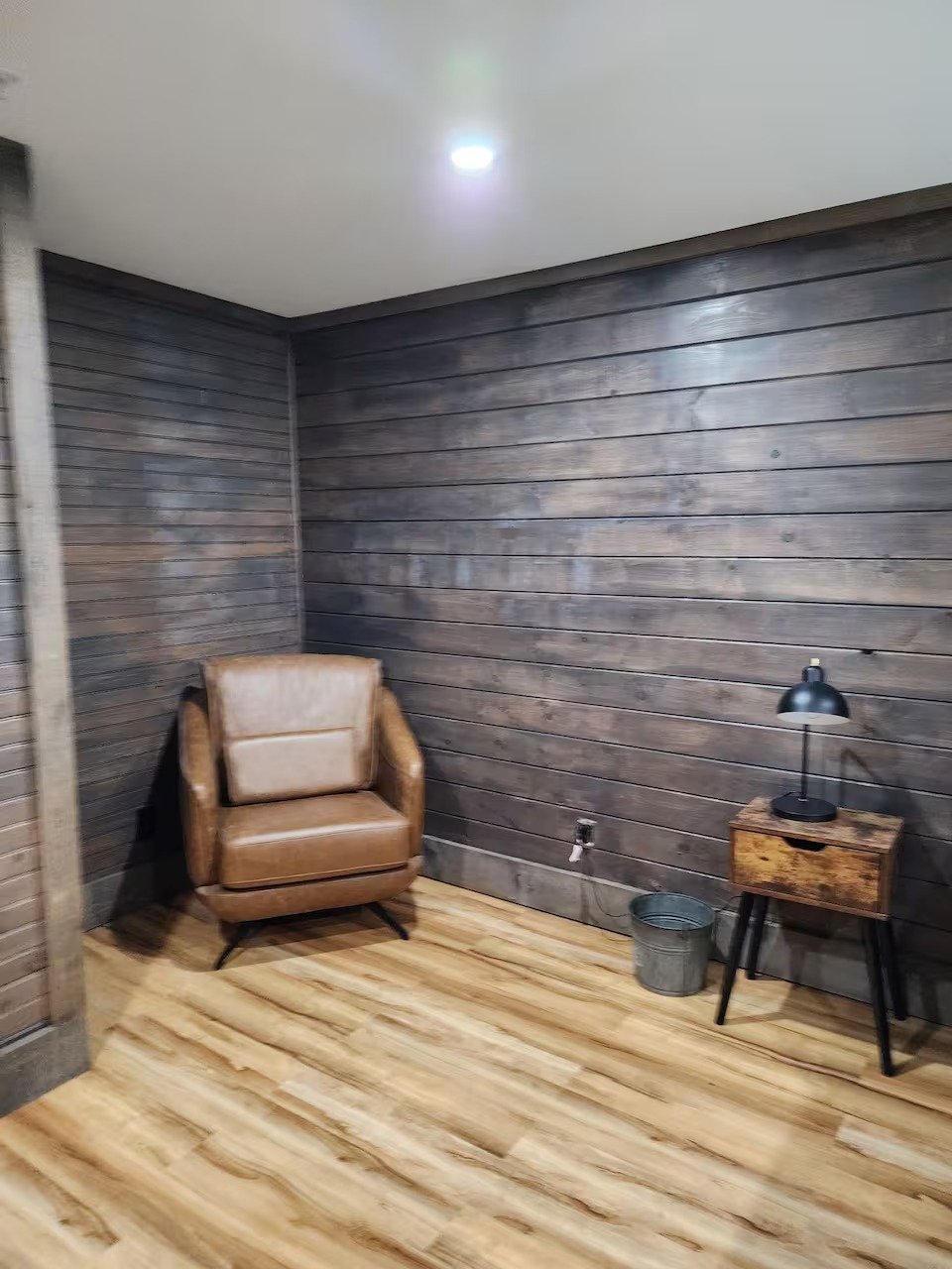 Studio Apartment - Photo 12