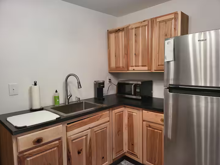 Modern 1BR Retreat Steps from Lake Placid Village - Photo 3