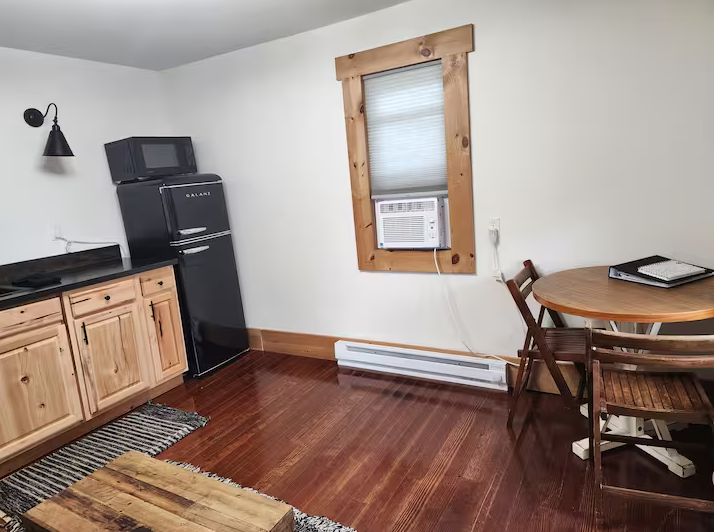 Modern 1BR Retreat Steps from Lake Placid Village - Photo 8