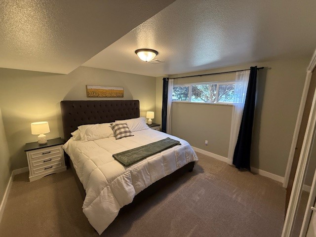 The 19th Green, totally remodeled Condo steps from the Airport Golf Course - Photo 2