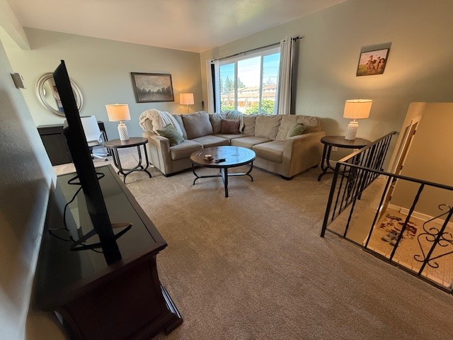 The 19th Green, totally remodeled Condo steps from the Airport Golf Course - Photo 9