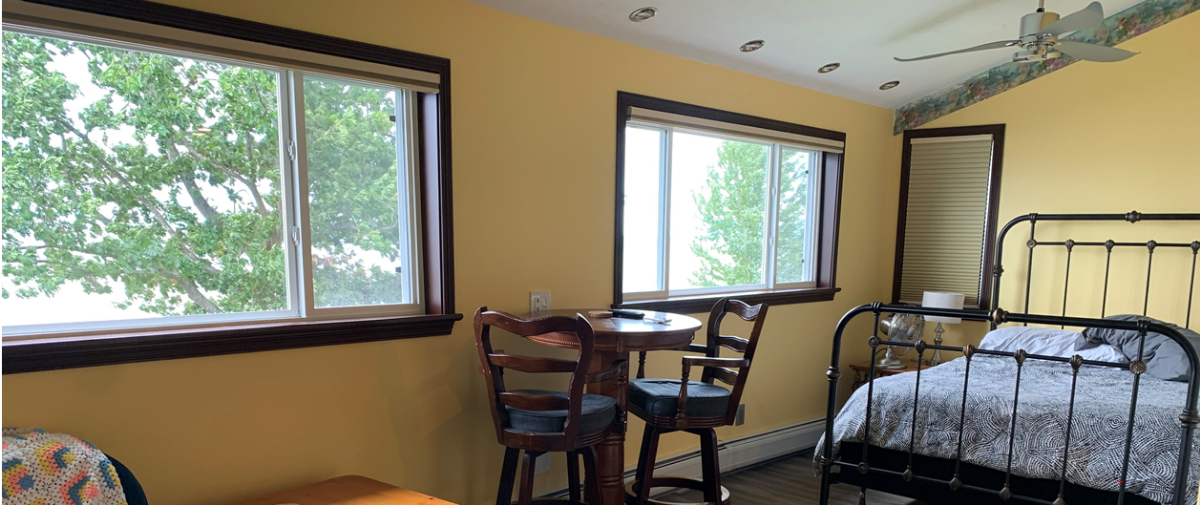 Beautiful Lakefront Property - Photo 1