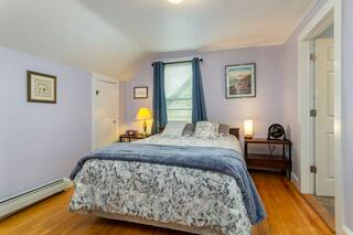 Private Bed/Bath suite in my home - 2 suites available - Photo 5