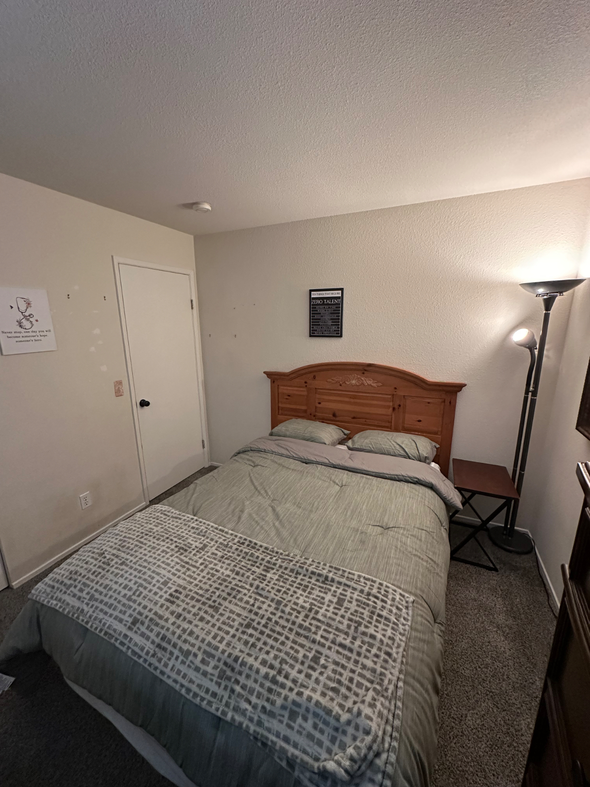 Quiet Spanos Park East Home Near Hospitals Hosted by Healthcare Professional - Photo 3
