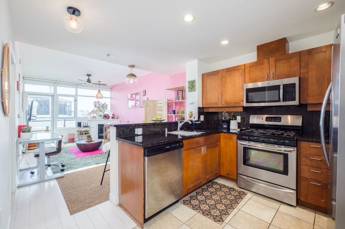 Artist Condo Balboa Park 1BR/1BA - Photo 6