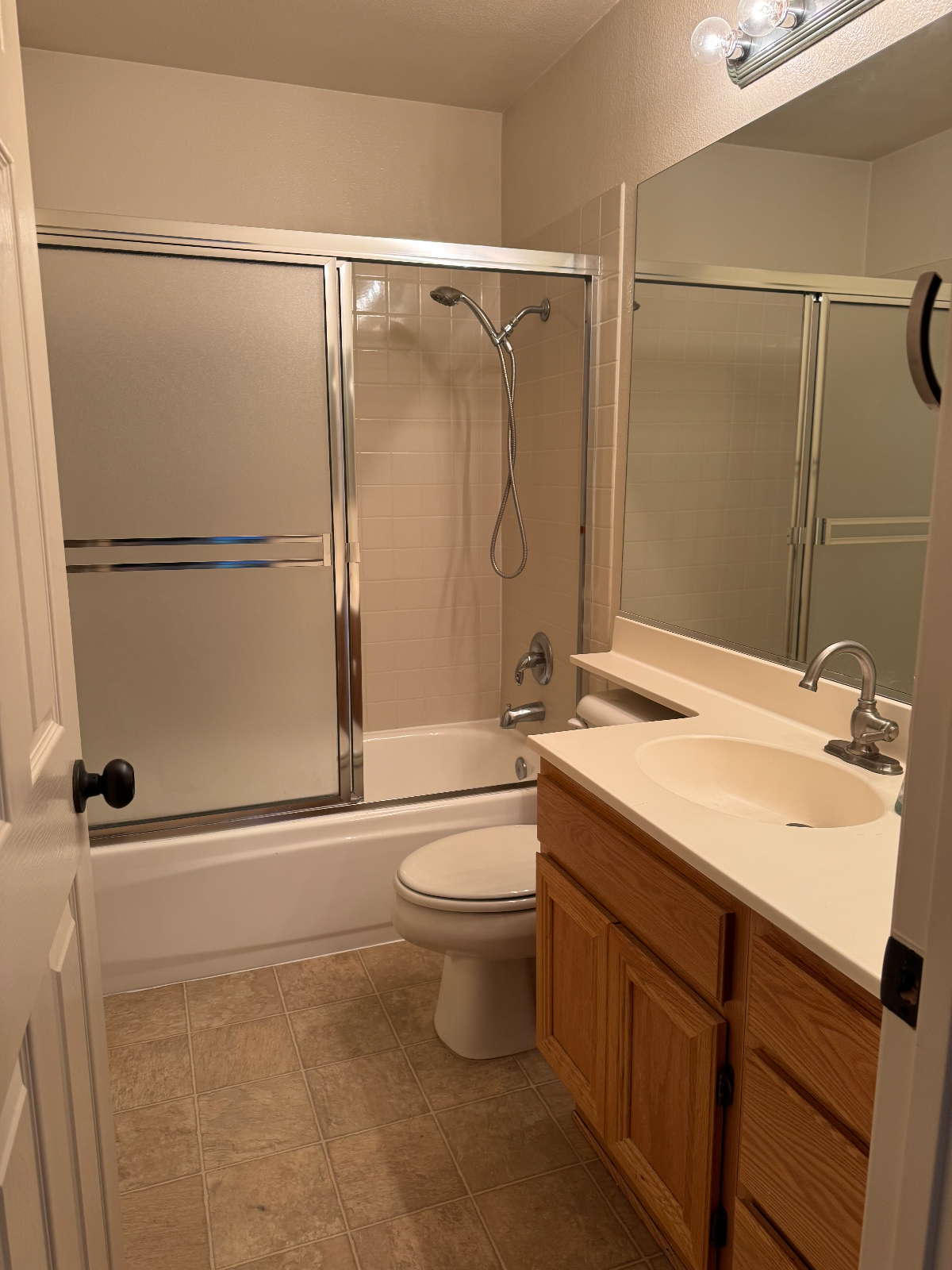 Charming 1-Bed, 1-Bath Second-Story Unit with Cathedral Ceilings, Fireplace, Private Balcony, and Two Parking Spaces - Photo 6