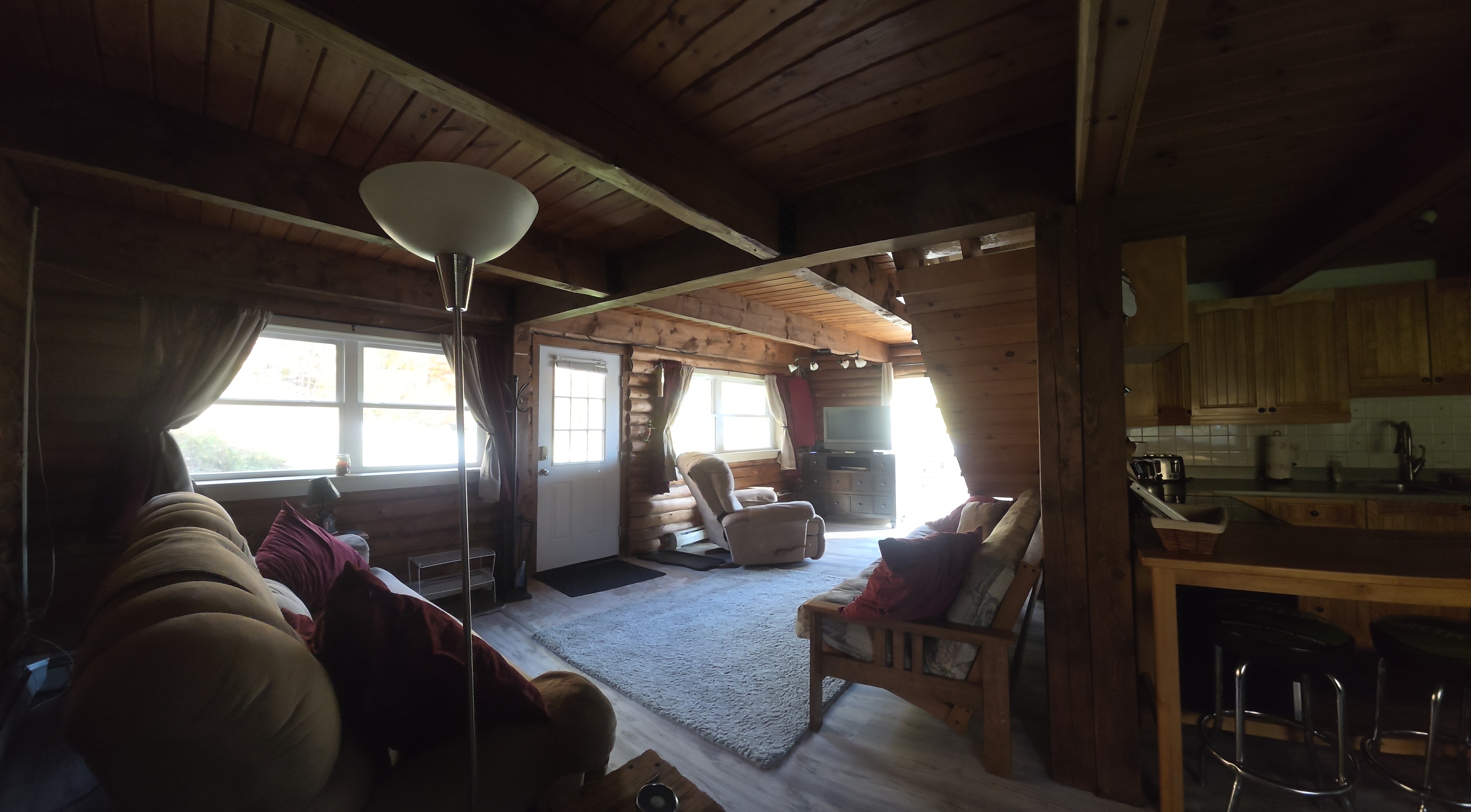 3 Bedroom Cabin-6.5 Miles from I-91 - Photo 3