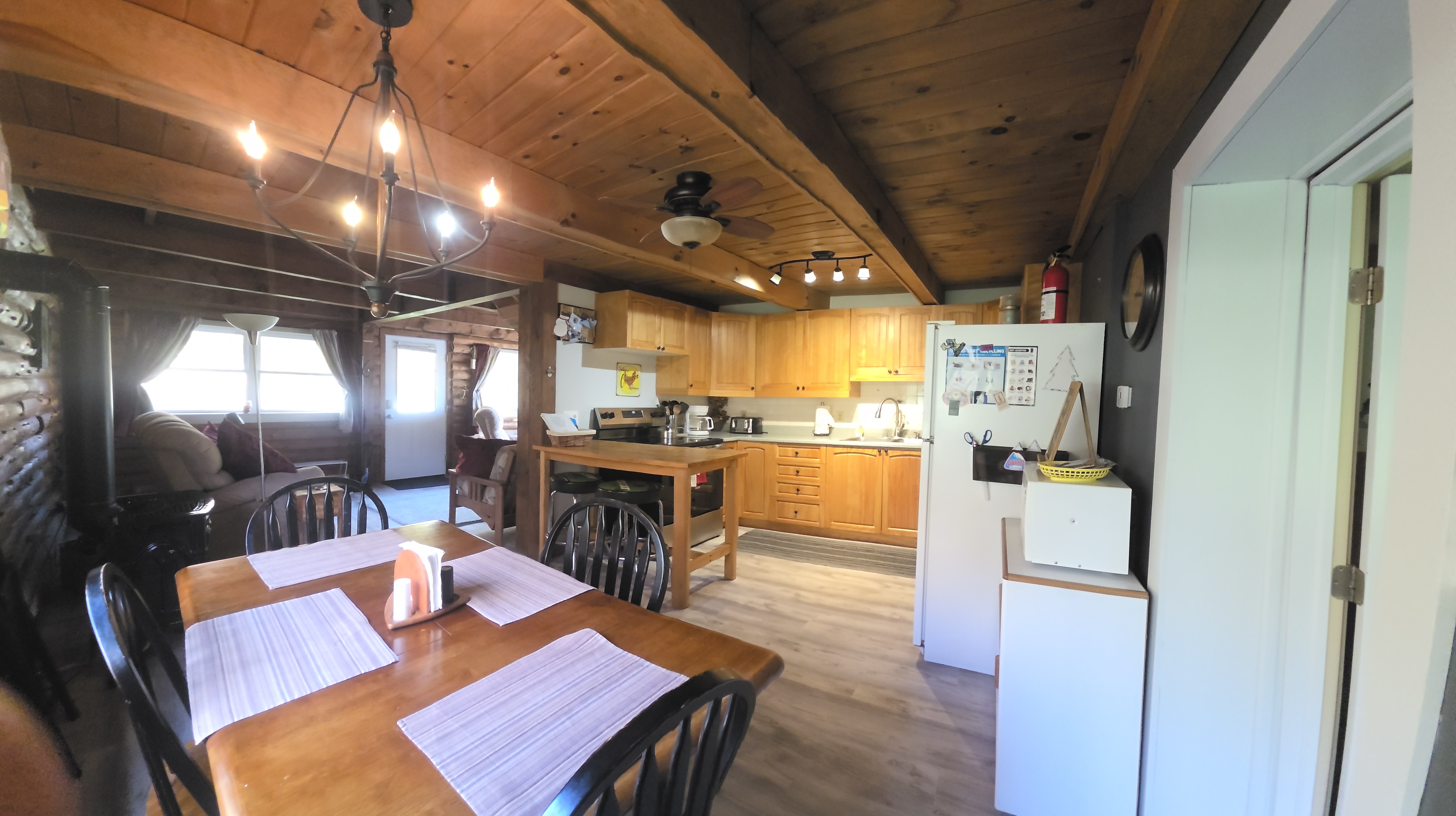 3 Bedroom Cabin-6.5 Miles from I-91 - Photo 5