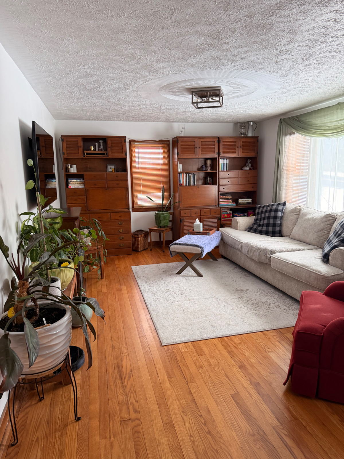 Cozy Cottage - Photo 2
